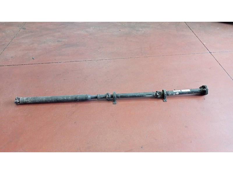 Recambio de transmision central para iveco daily furgón fg h2 33 s ... v batalla 3520 referencia OEM IAM 5801681709 228160153 