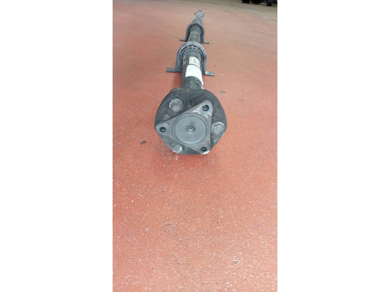 Recambio de transmision central para iveco daily furgón fg h2 33 s ... v batalla 3520 referencia OEM IAM 5801681709 228160153 