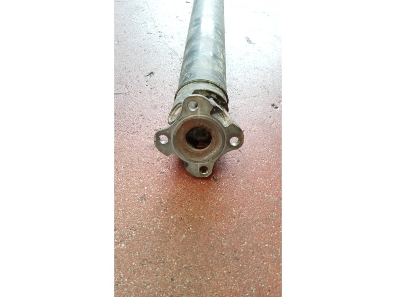 Recambio de transmision central para iveco daily furgón fg h2 33 s ... v batalla 3520 referencia OEM IAM 5801681709 228160153 