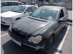 mercedes clase c (w203) berlina del año 2004