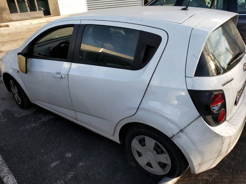chevrolet aveo berlina hatchback del año 2012