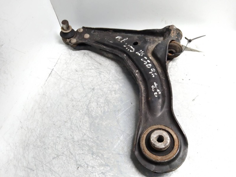 Recambio de brazo suspension inferior delantero izquierdo para mercedes vito (w638) caja cerrada referencia OEM IAM   