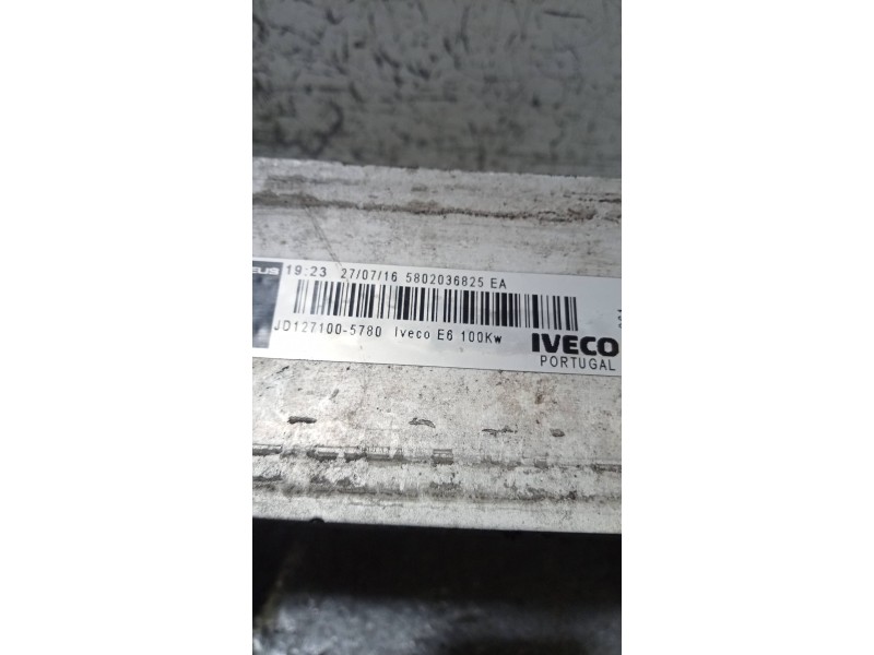 Recambio de intercooler para iveco daily furgón fg h2 33 s ... v batalla 3520 referencia OEM IAM 5802036825EA  