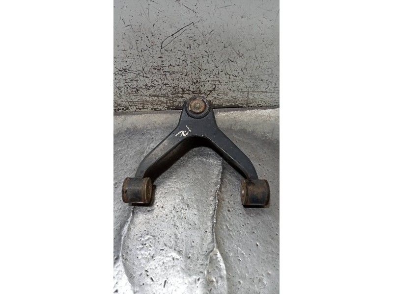 Recambio de brazo suspension superior delantero izquierdo para iveco daily furgón fg h2 33 s ... v batalla 3520 referencia OEM I