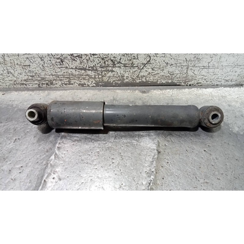 Recambio de amortiguador delantero izquierdo para iveco daily furgón fg h2 33 s ... v batalla 3520 referencia OEM IAM 5801771684