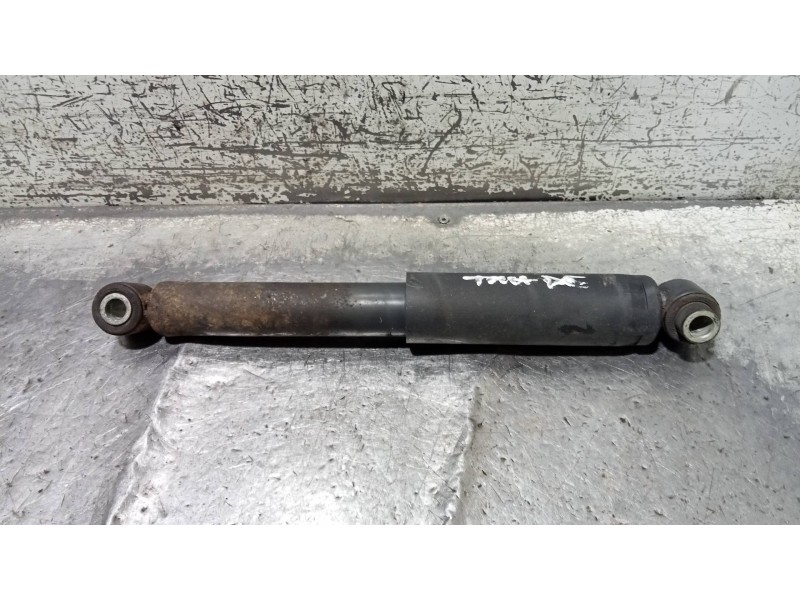 Recambio de amortiguador trasero derecho para iveco daily furgón fg h2 33 s ... v batalla 3520 referencia OEM IAM 5801771630  