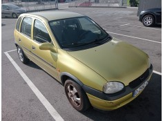 opel corsa b del año 2000