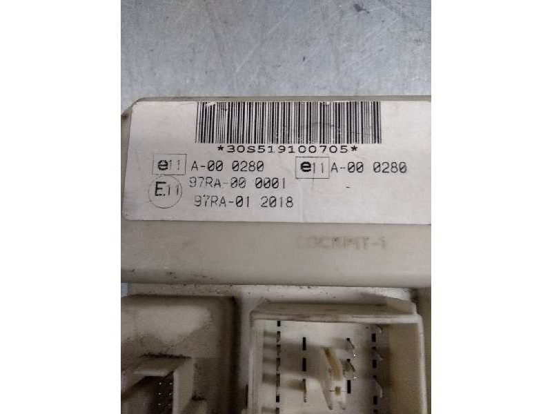 Recambio de caja reles / fusibles para ford focus berlina (cap) st referencia OEM IAM F0392C 6M5T14014GCD 4M5T14A073DH