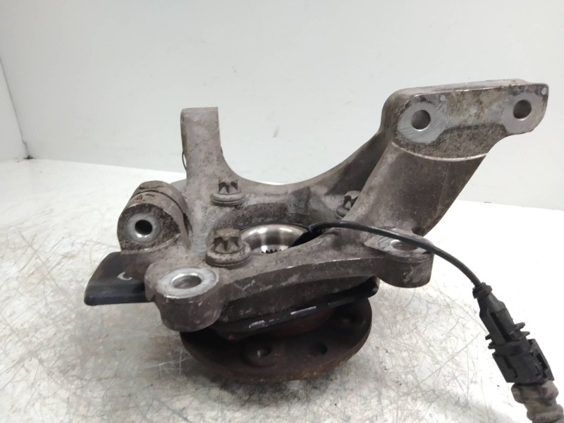 Recambio de mangueta delantera izquierda para fiat croma (194) 1.9 16v multijet dynamic referencia OEM IAM   