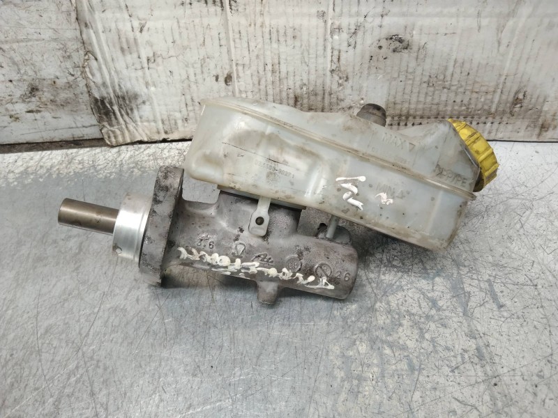 Recambio de bomba freno para volkswagen t5 transporter/furgoneta caja cerrada referencia OEM IAM 7H0611303B  