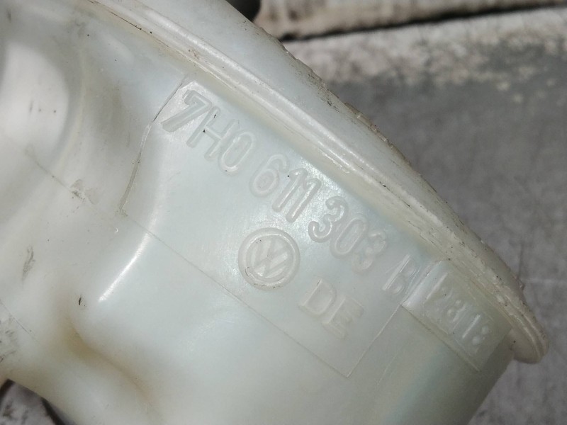 Recambio de bomba freno para volkswagen t5 transporter/furgoneta caja cerrada referencia OEM IAM 7H0611303B  