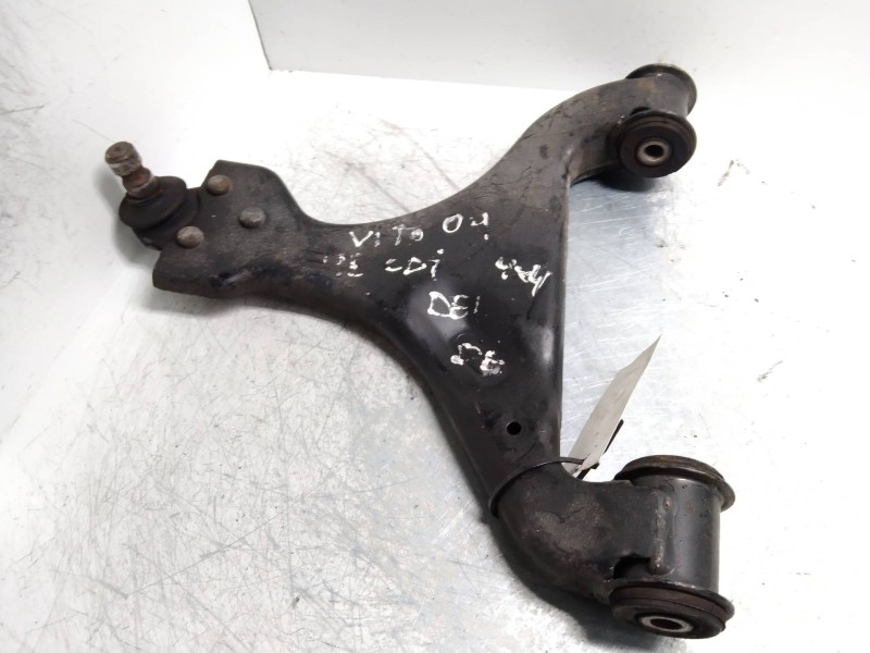 Recambio de brazo suspension inferior delantero derecho para mercedes vito mixto 06.2003 referencia OEM IAM   