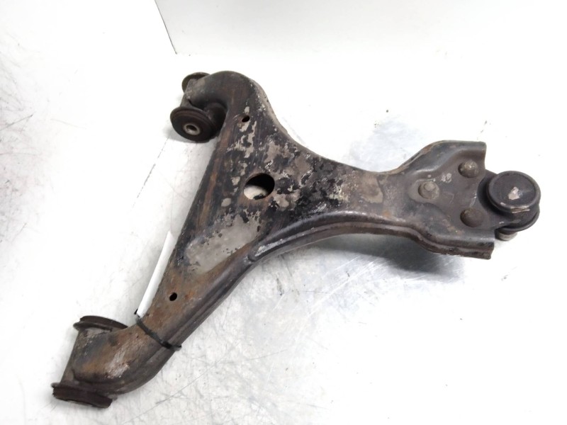 Recambio de brazo suspension inferior delantero derecho para mercedes vito mixto 06.2003 referencia OEM IAM   