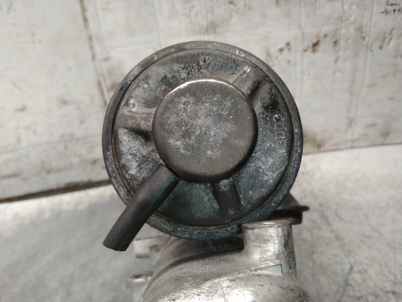 Recambio de valvula egr para kia sorento 2.5 crdi ex referencia OEM IAM   