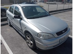 opel astra g berlina del año 1998