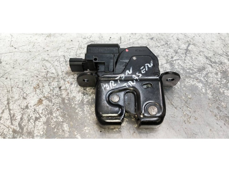 Recambio de motor cierre centralizado porton para renault clio iv business referencia OEM IAM 846300003R  