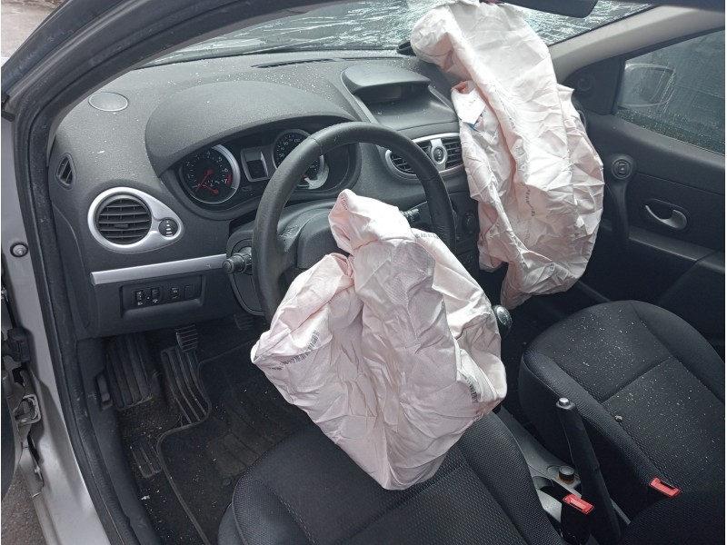 renault clio iii del año 2005