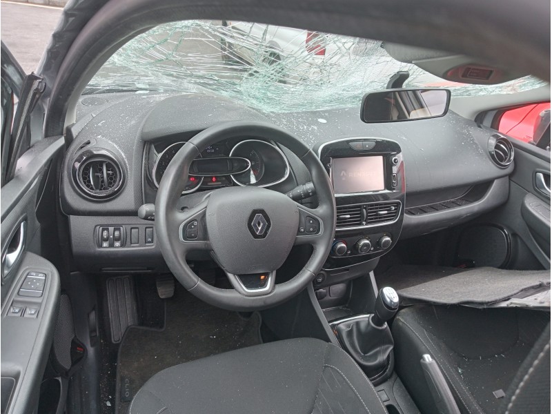 renault clio v del año 2019