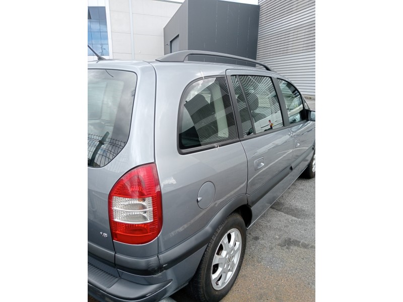 opel zafira a del año 2003