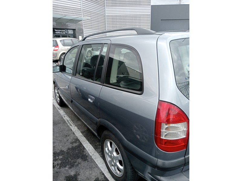 opel zafira a del año 2003
