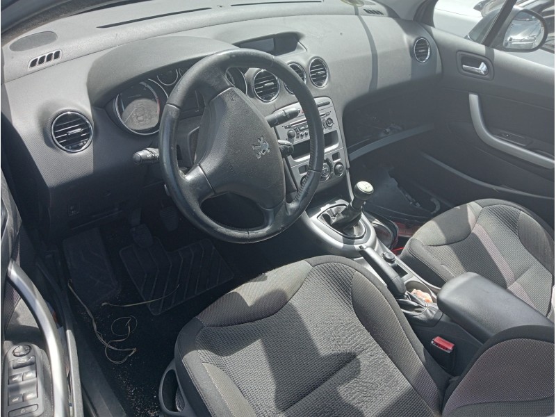 peugeot 308 del año 2010