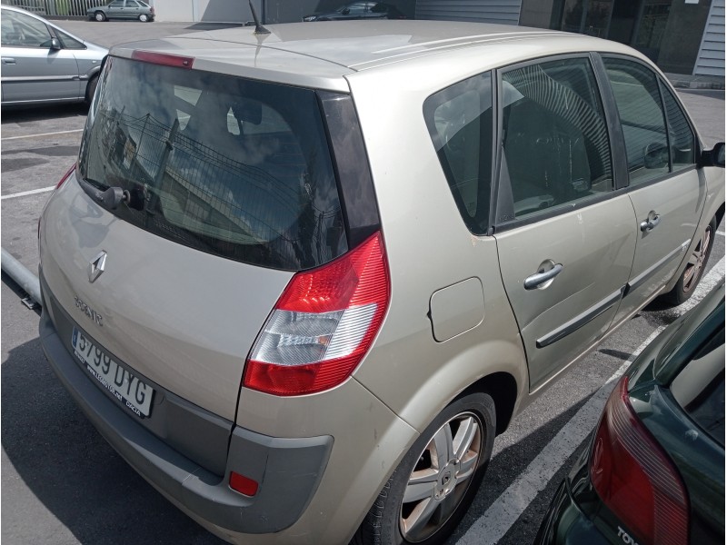 renault scenic ii del año 2006