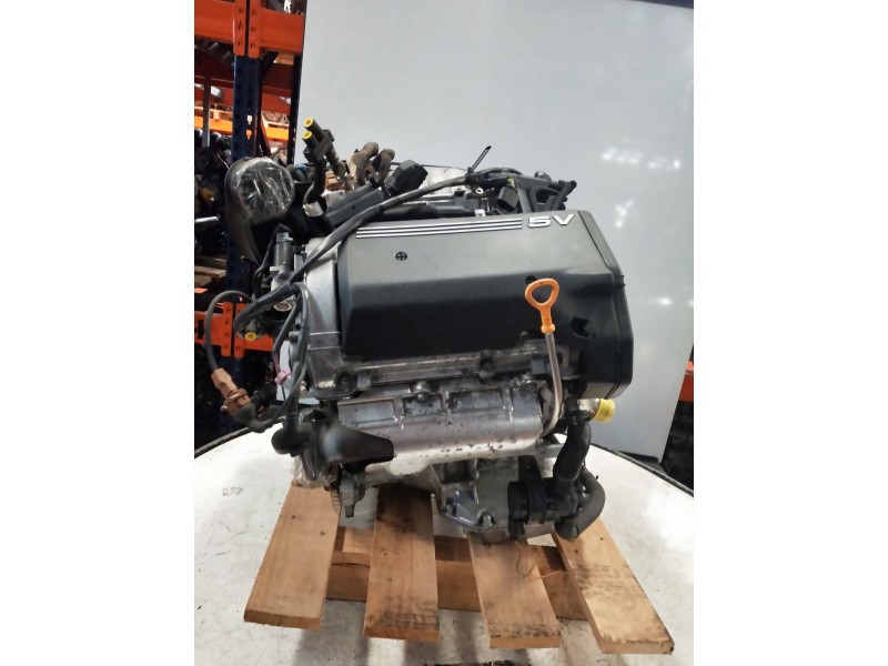 Recambio de motor completo para audi a6 berlina (4b2) 2.4 v6 30v referencia OEM IAM APS 01660 