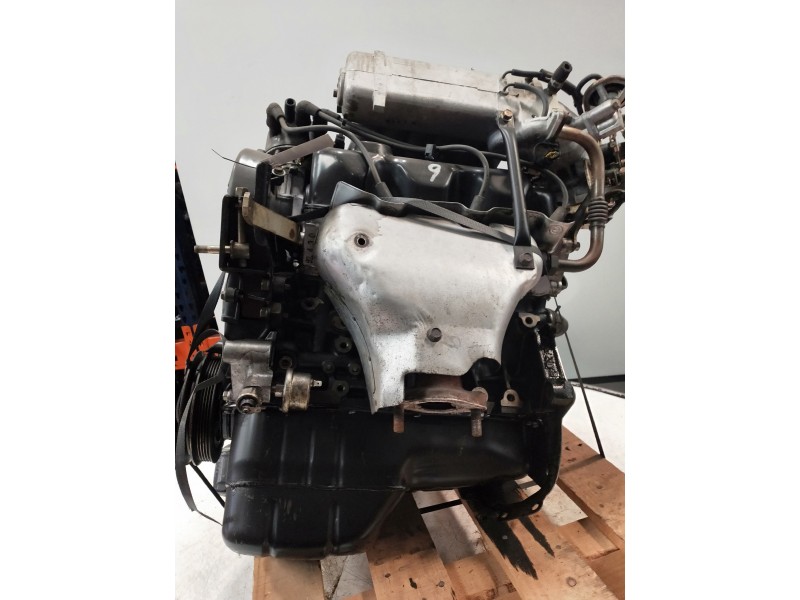 Recambio de motor completo para hyundai sonata (y2) 3.0 v6 gls referencia OEM IAM G6AT N042939 