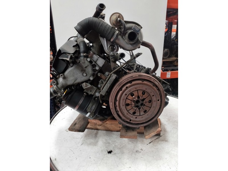 Recambio de motor completo para renault safrane (b54) 2.5 turbodiesel cat referencia OEM IAM S8U762  