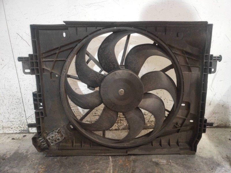 Recambio de electroventilador para dacia lodgy ambiance referencia OEM IAM 214818665R  