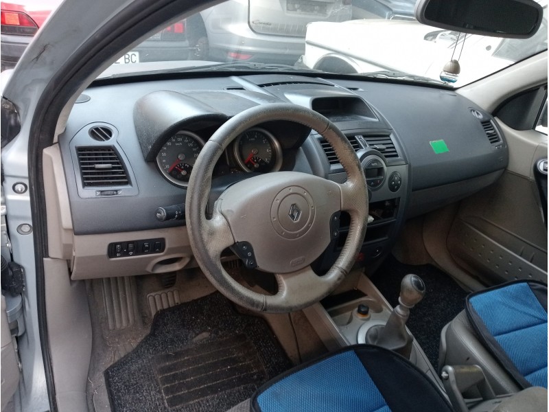 renault megane ii berlina 5p del año 2003
