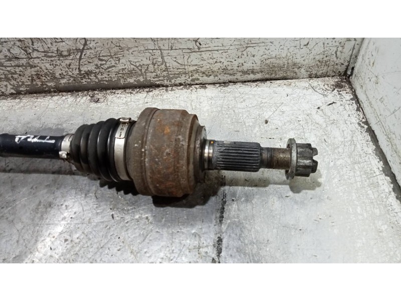 Recambio de transmision trasera izquierda para audi q7 (4l) 3.0 tdi referencia OEM IAM   