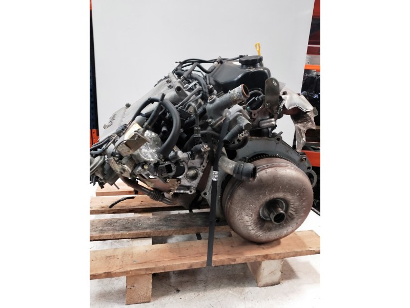 Recambio de motor completo para hyundai sonata (y3) 3.0 v6 gls referencia OEM IAM G6AT R080465 