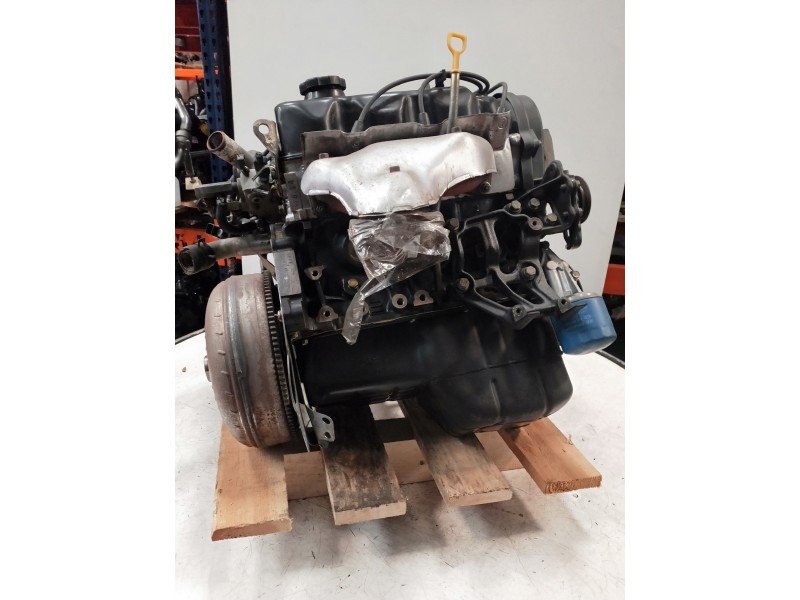 Recambio de motor completo para hyundai sonata (y3) 3.0 v6 gls referencia OEM IAM G6AT R080465 
