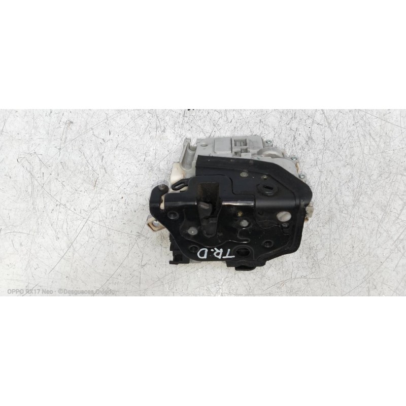Recambio de motor cierre centralizado trasero derecho para audi a1 sportback (8xa) ambition referencia OEM IAM 8X0839016  