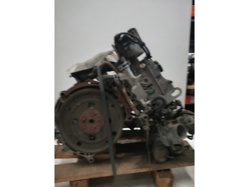 Recambio de motor completo para mazda 626 berlina/coupe (gc) gt berlina referencia OEM IAM FP 218061 