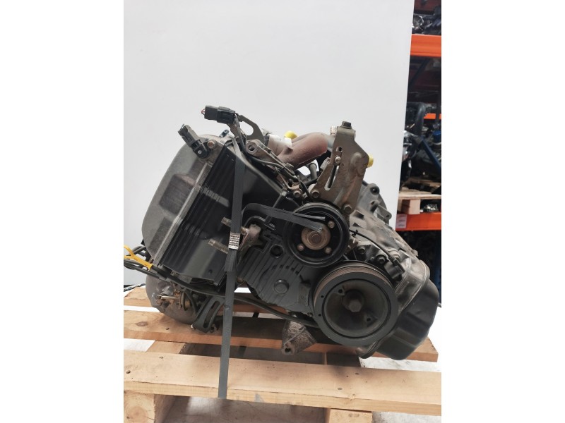 Recambio de motor completo para mazda premacy (cp) 1.9 16v cat referencia OEM IAM FP 747318 