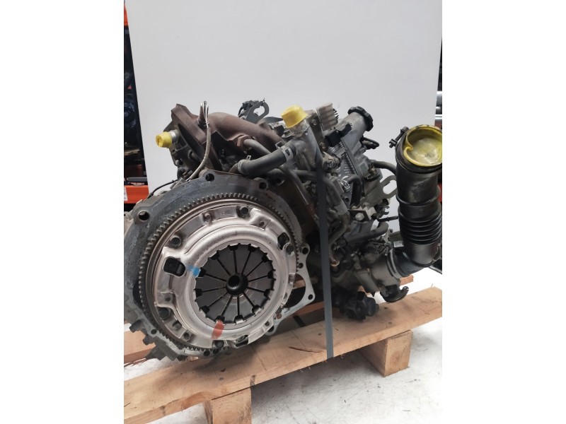 Recambio de motor completo para mazda premacy (cp) 1.9 16v cat referencia OEM IAM FP 747318 