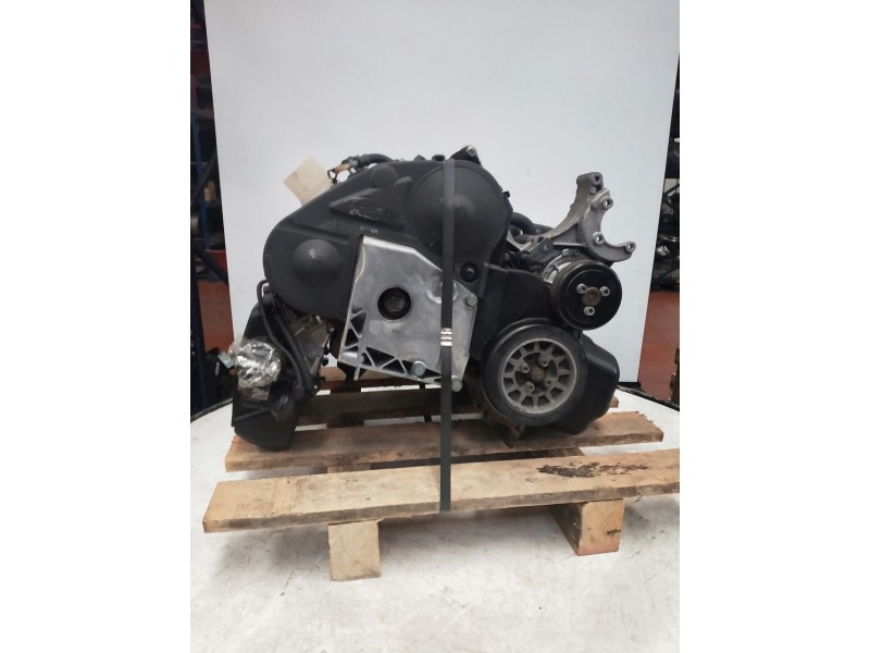 Recambio de motor completo para volkswagen polo berlina (6n2) trendline referencia OEM IAM AGD 026569 