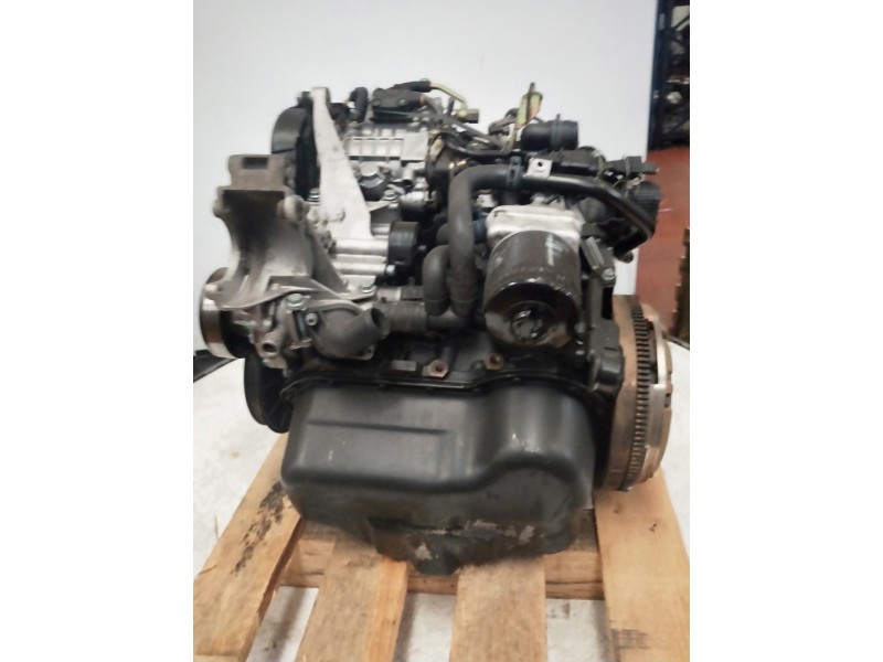 Recambio de motor completo para volkswagen polo berlina (6n2) trendline referencia OEM IAM AGD 026569 