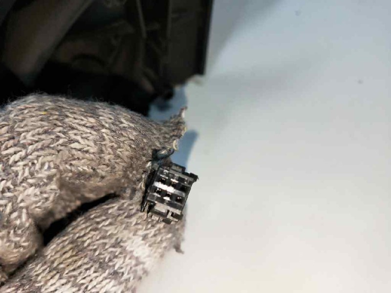 Recambio de retrovisor derecho para citroen c3 pluriel 1.4 referencia OEM IAM   ELECTRICO