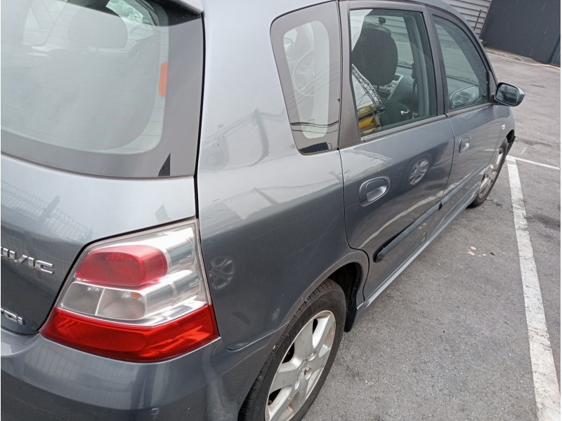 honda civic berlina 5 (eu7/8) del año 2005