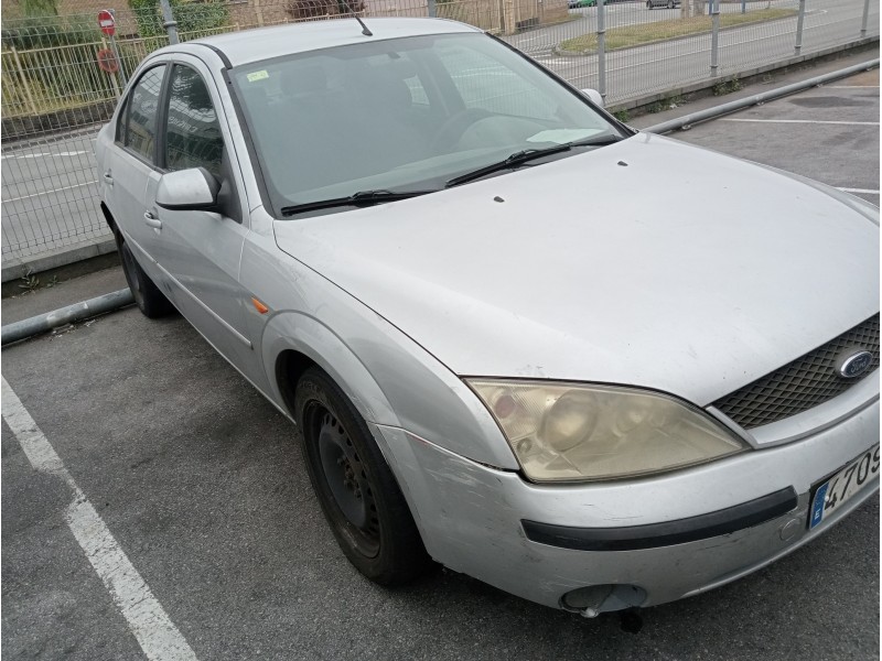 ford mondeo berlina (ge) del año 2001