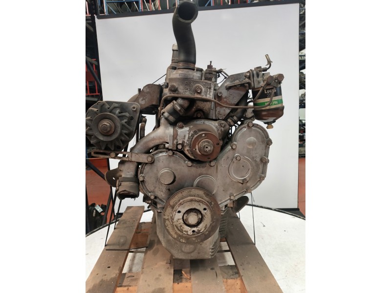 Recambio de motor completo para jeep comando diesel referencia OEM IAM 165E 1273  Recambio de motor completo para jeep comando diesel referencia OEM IAM 165E 1273