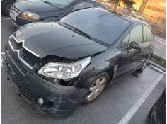 citroen c4 berlina del año 2004