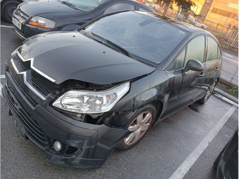 citroen c4 berlina del año 2004