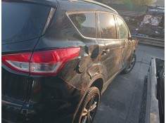 ford kuga (cbs) del año 2013 2