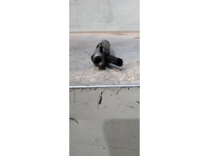 Recambio de inyector para seat toledo (1m2) select referencia OEM IAM 038130202A 0432193595 