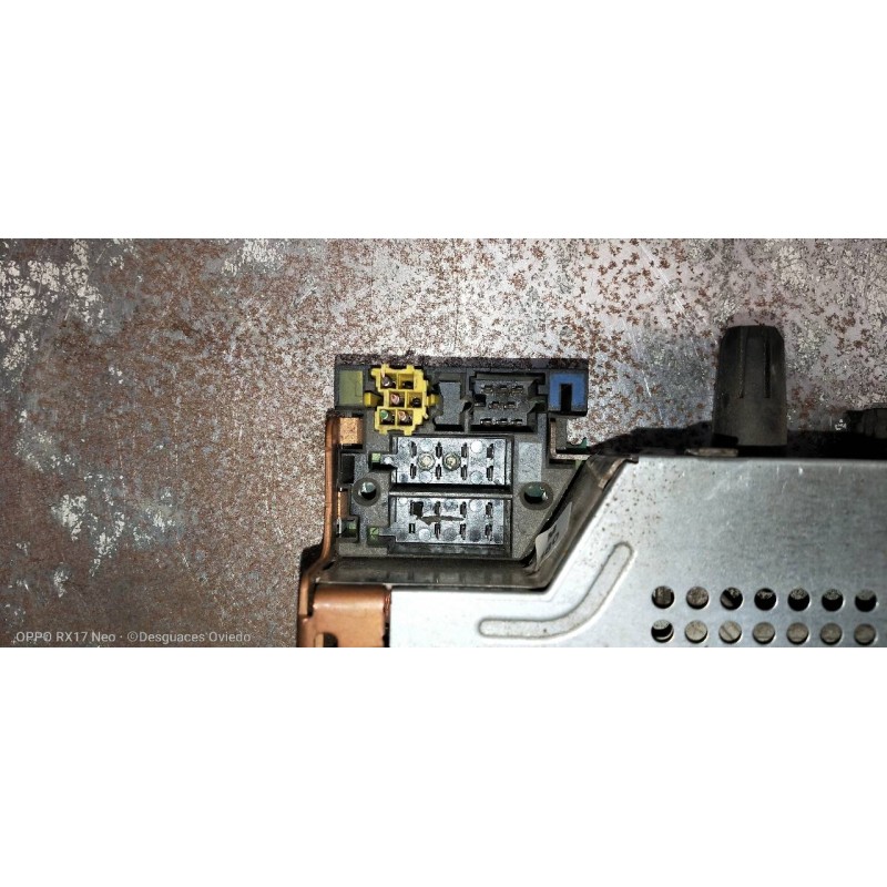 Recambio de sistema audio / radio cd para renault kangoo (f/kc0) authentique 4x4 referencia OEM IAM 7700433948F  