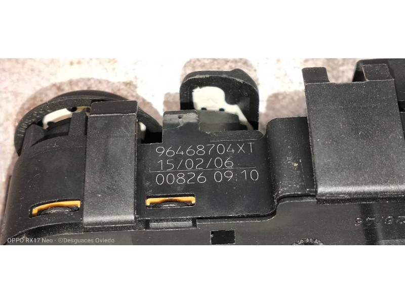 Recambio de mando elevalunas delantero izquierdo para peugeot 407 st sport referencia OEM IAM 96468704XT  